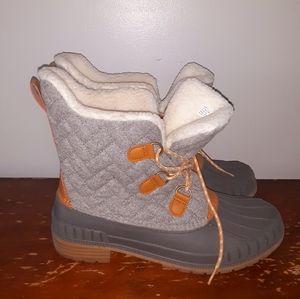 Time & Tru Quilted Duck Snow Boots Size 11